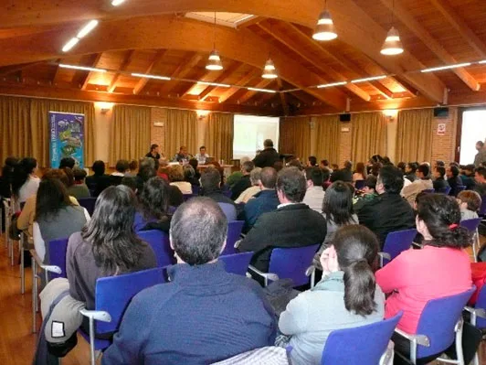 Presentación de la guía de aves en Almazán