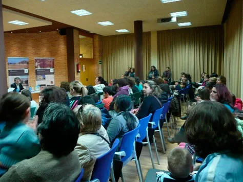 Presentación del cuento en Almazán Presentación del cuento en Almazán