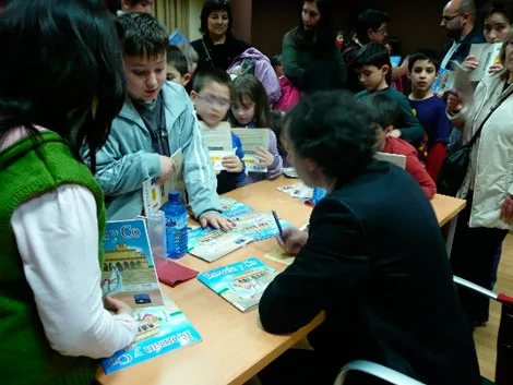 Firma de cuentos por el autor Firma de cuentos por el autor