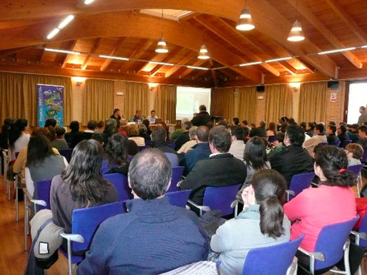 Presentación de la guía de aves en Almazán